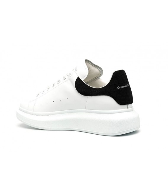 scarpe da ginnastica con suola oversize di Alexander McQueenUomo