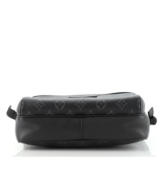 OUTDOOR MESSENGER TASCHE Louis Vuitton Borsa UomoUomo